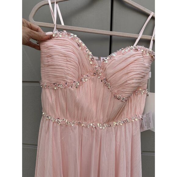 Mac Duggal Strapless Beaded Ruffle High Low Prom Gown in Ice Pink Sz 4 Princess - Picture 5 of 16